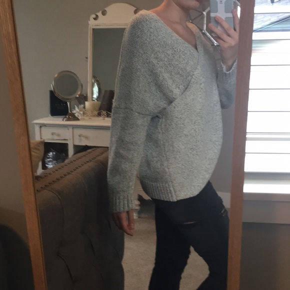 Sweater - Picture 3 of 4